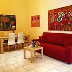 Apartment Inn Semesterbostad Aci Castello
