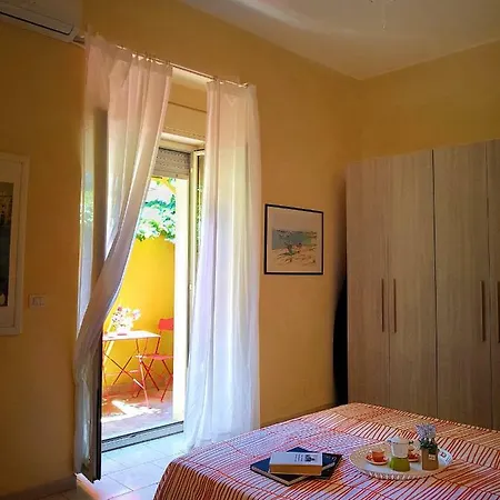 Apartment Inn * Aci Castello