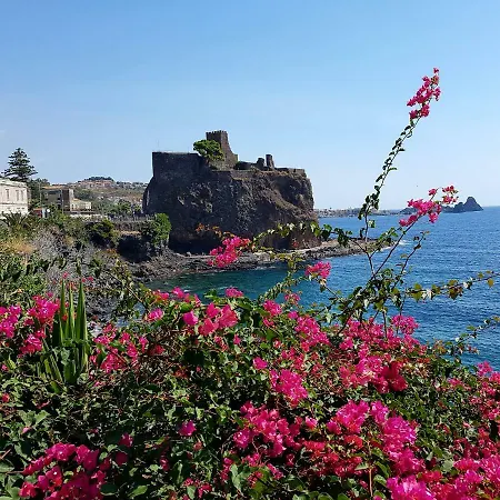 Apartment Inn * Aci Castello
