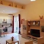 Apartment Inn Aci Castello